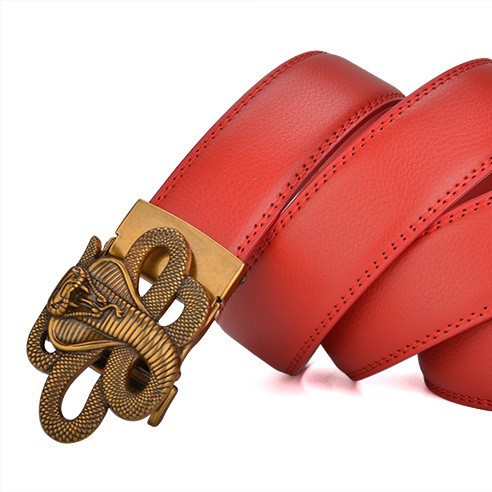 Retro-Style Cobra Metal Buckle Leather Belt