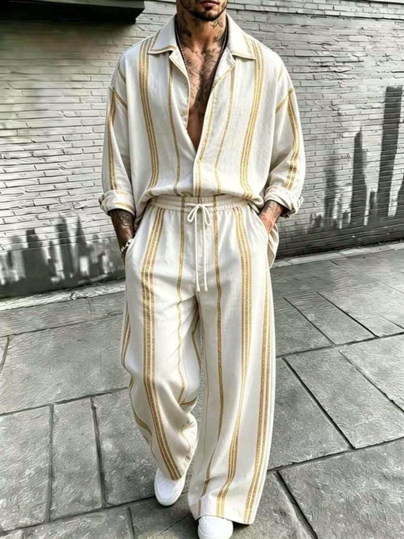 Loose-Fitting Men's Fashion Street Style Retro Striped Print Two-Piece Set