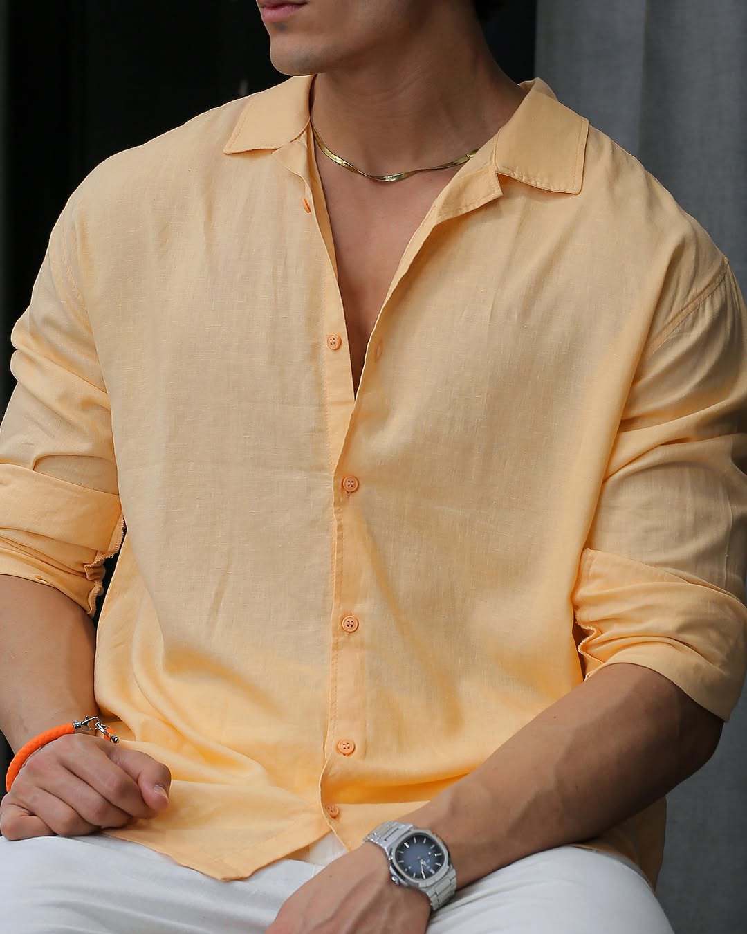 Men's Lightweight Textured Open Collar Long Sleeve Button Down Shirt
