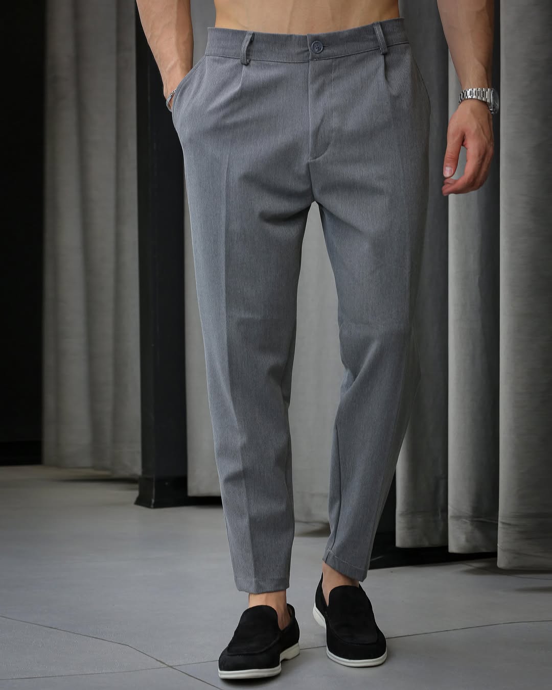 Men's Pleated Front Tailored Tapered Ankle Dress Pants