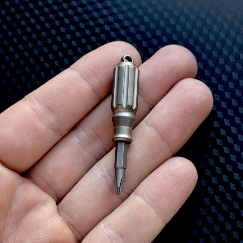 Titanium Mini Screwdriver Pocket Tool, EDC Titanium, Multi tool, Pocket Gear, Keychain, Fidget