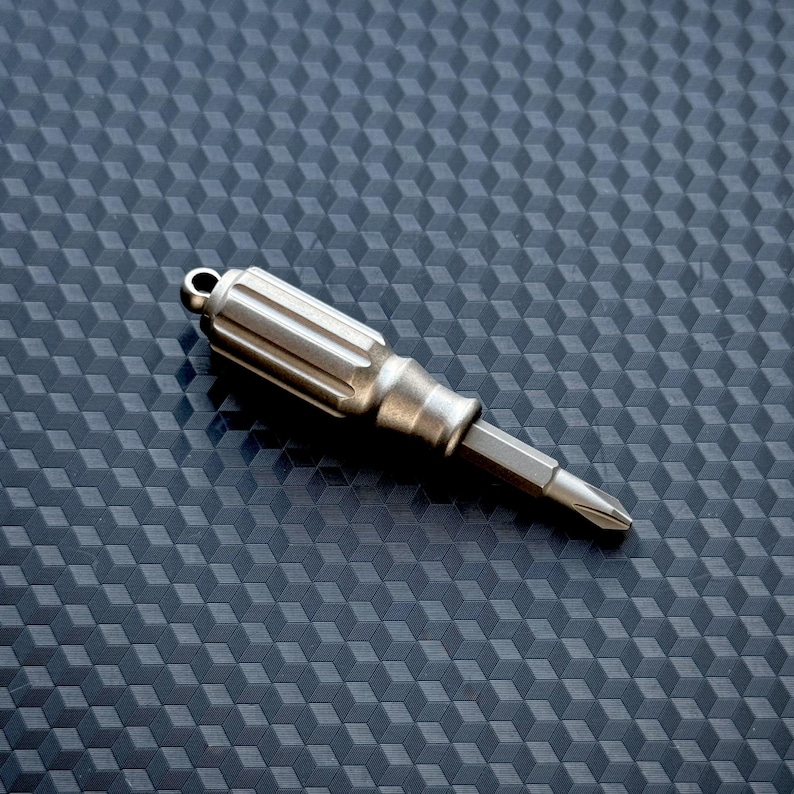 Titanium Mini Screwdriver Pocket Tool, EDC Titanium, Multi tool, Pocket Gear, Keychain, Fidget