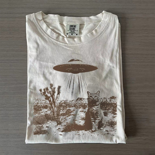 Vintage UFO Cowboy Cat T-shirt