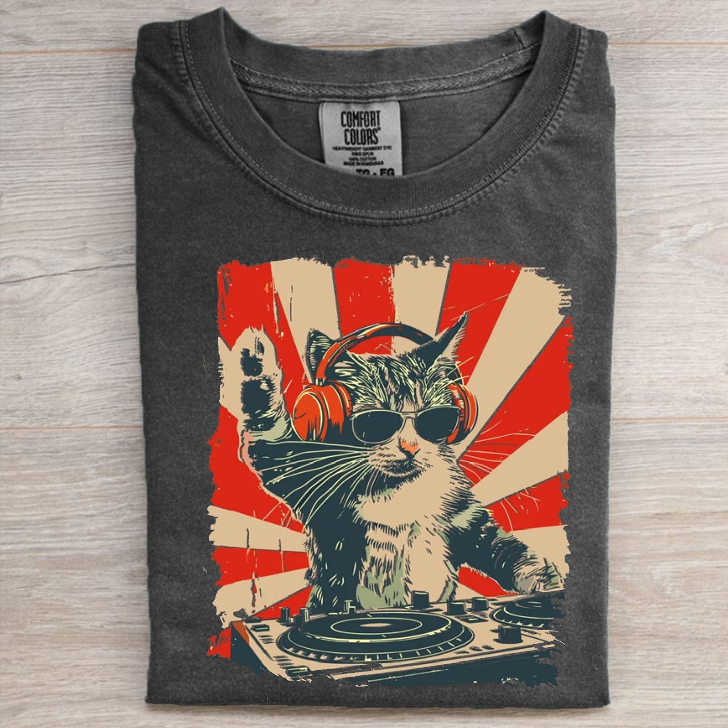 Cool DJ Cat T-shirt