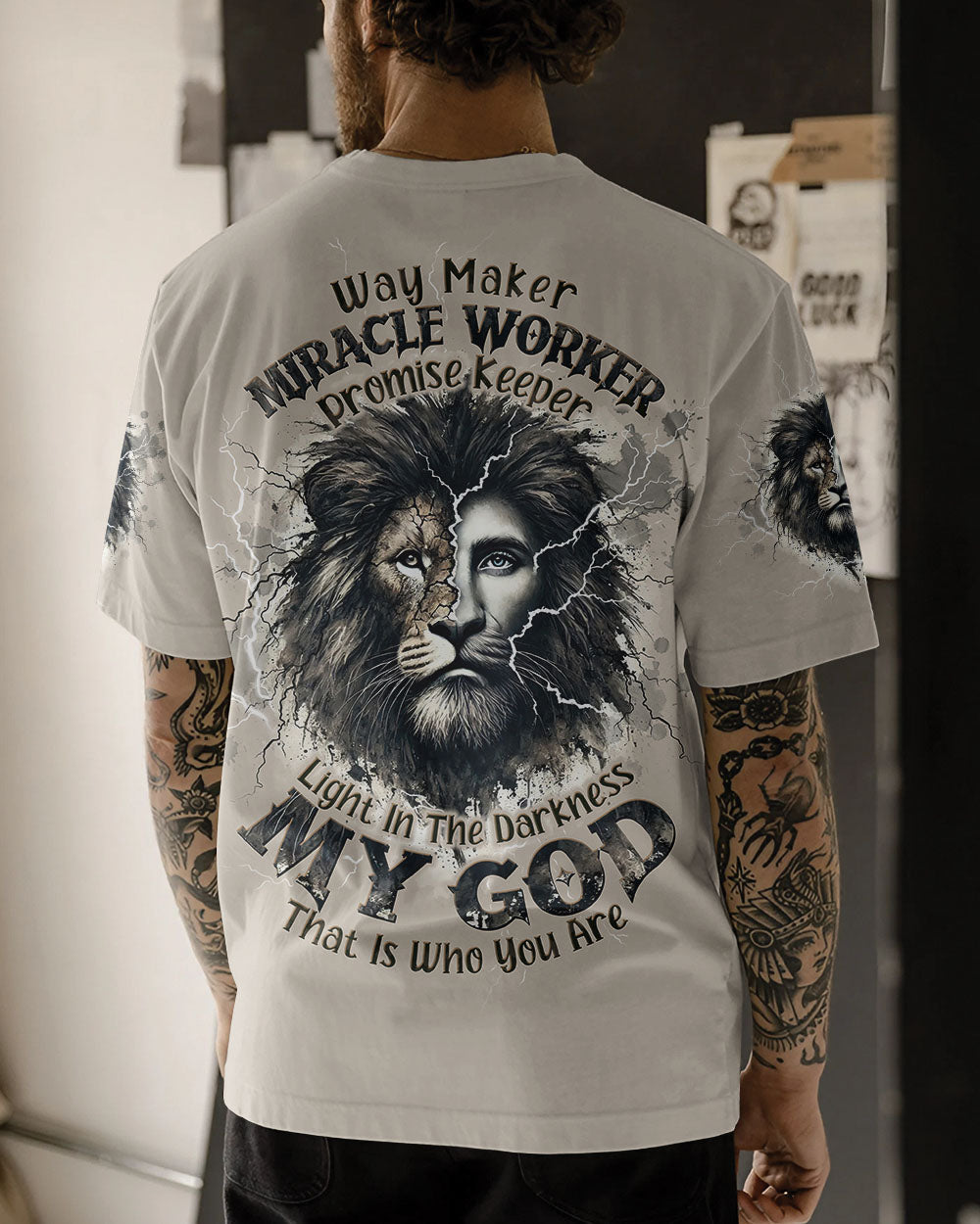 Way Maker Miracle Worker Cross Lion Men's All Over Print Shirt  - Tltw2611245